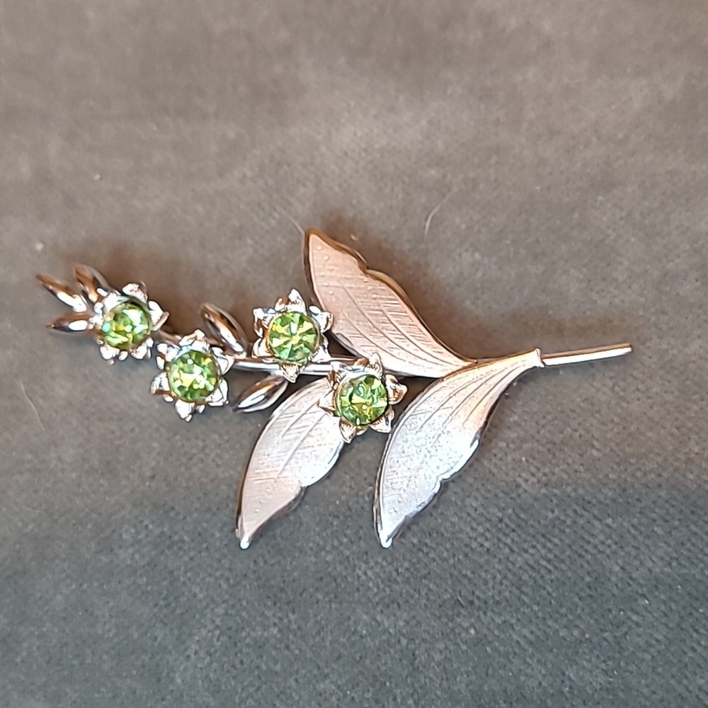 Bond Boyd Sterling Signed Silver and Green Crystal Brooch